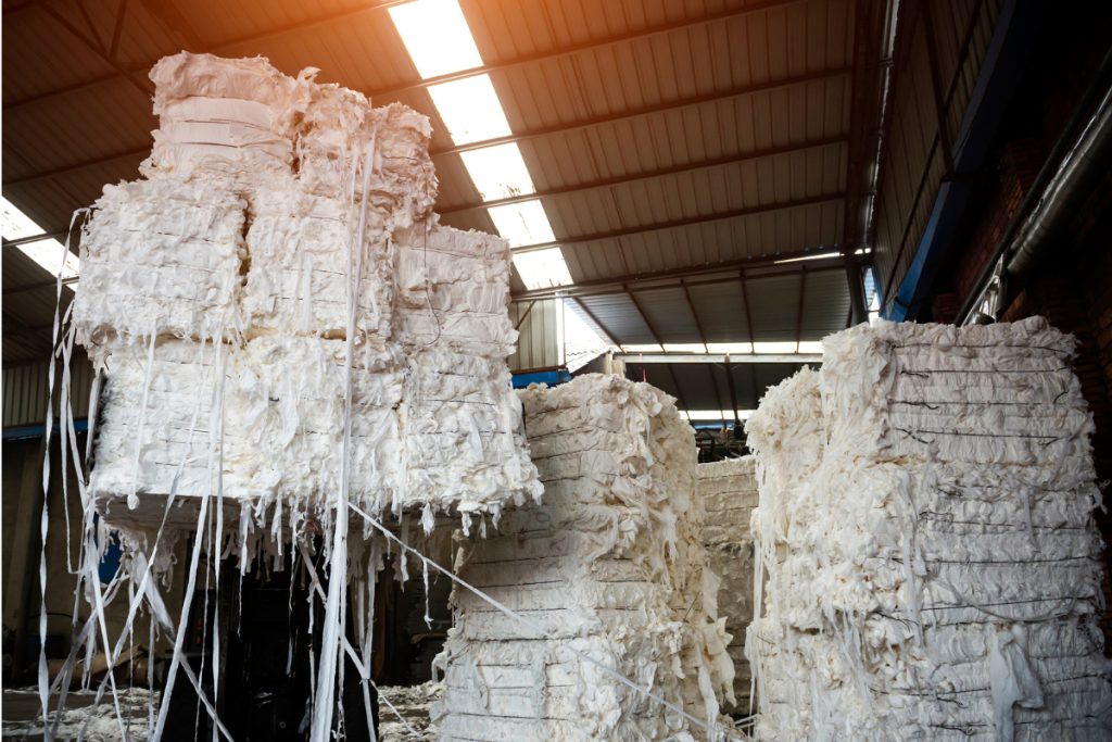 تولید خمیر برای ساخت کاغذ